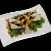 gemischter salat mit räuchertofu und gebratenen tofu